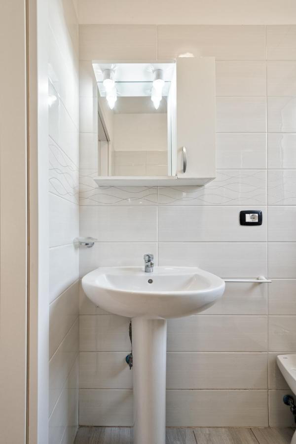 Venice Pink House Hotel Marghera Bagian luar foto