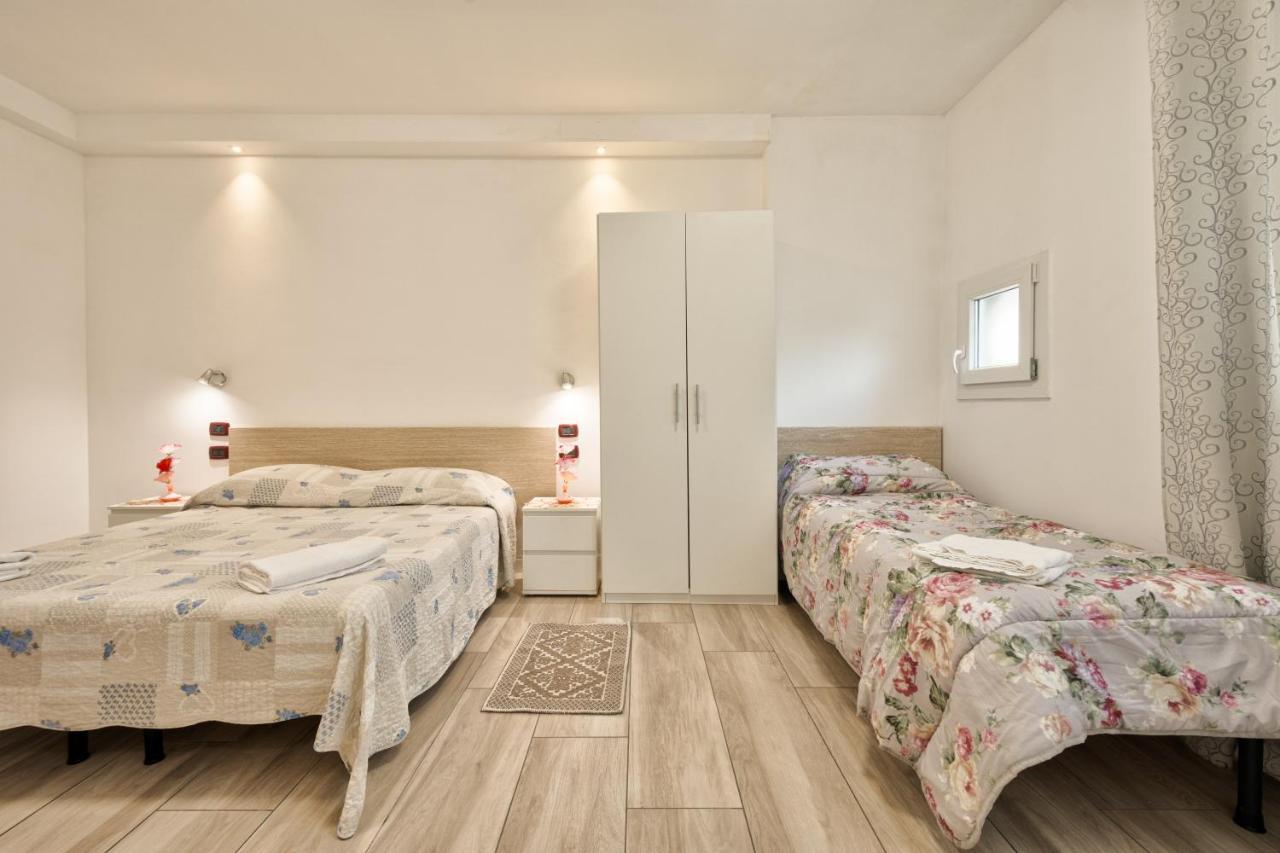 Venice Pink House Hotel Marghera Bagian luar foto